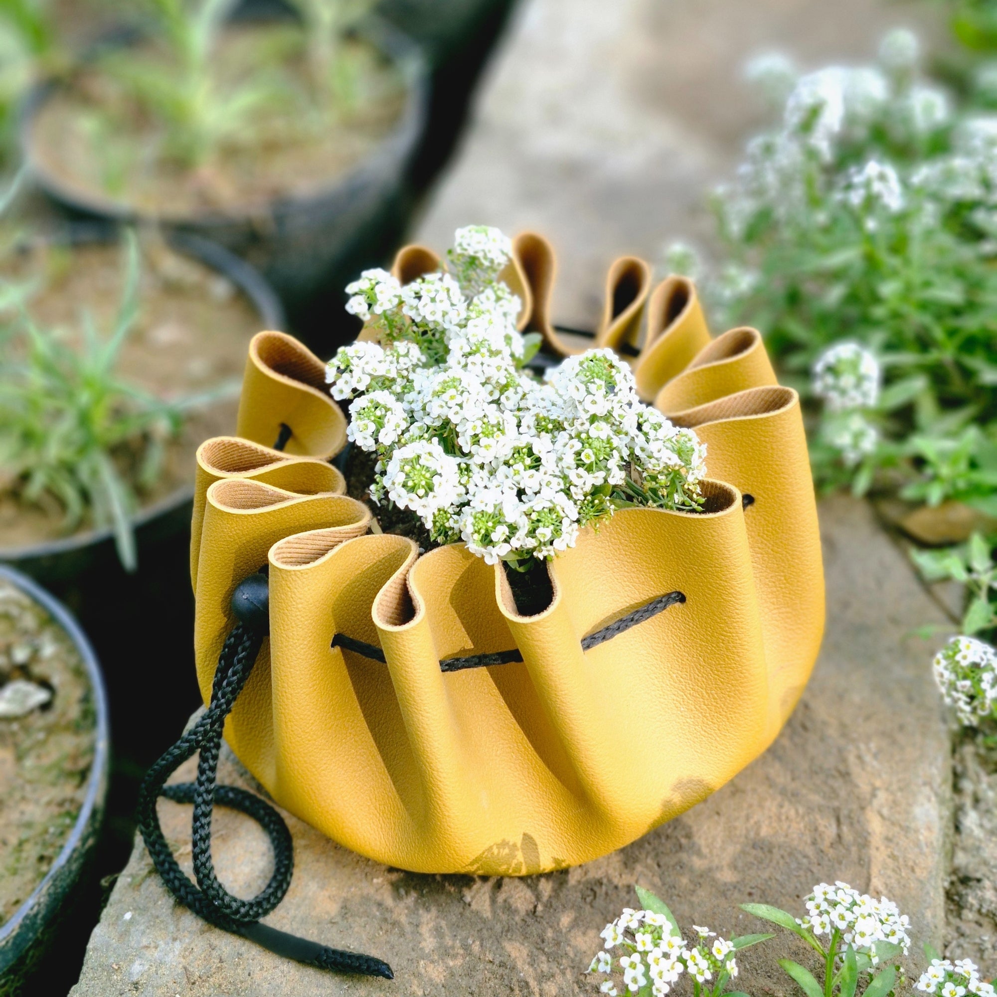 Chic Multipurpose Basket Bag: Versatile Home Accent