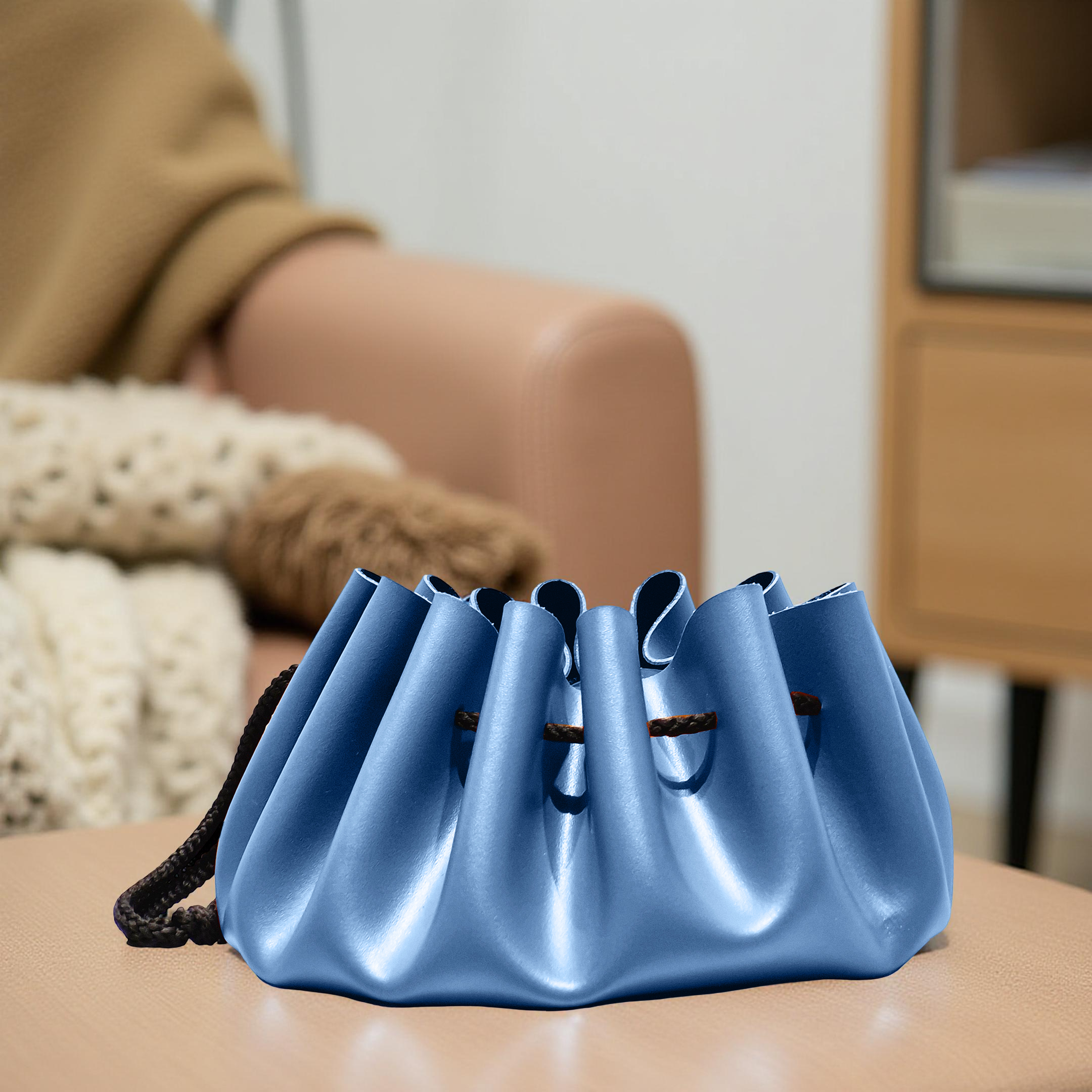 Chic Multipurpose Basket Bag: Versatile Home Accent
