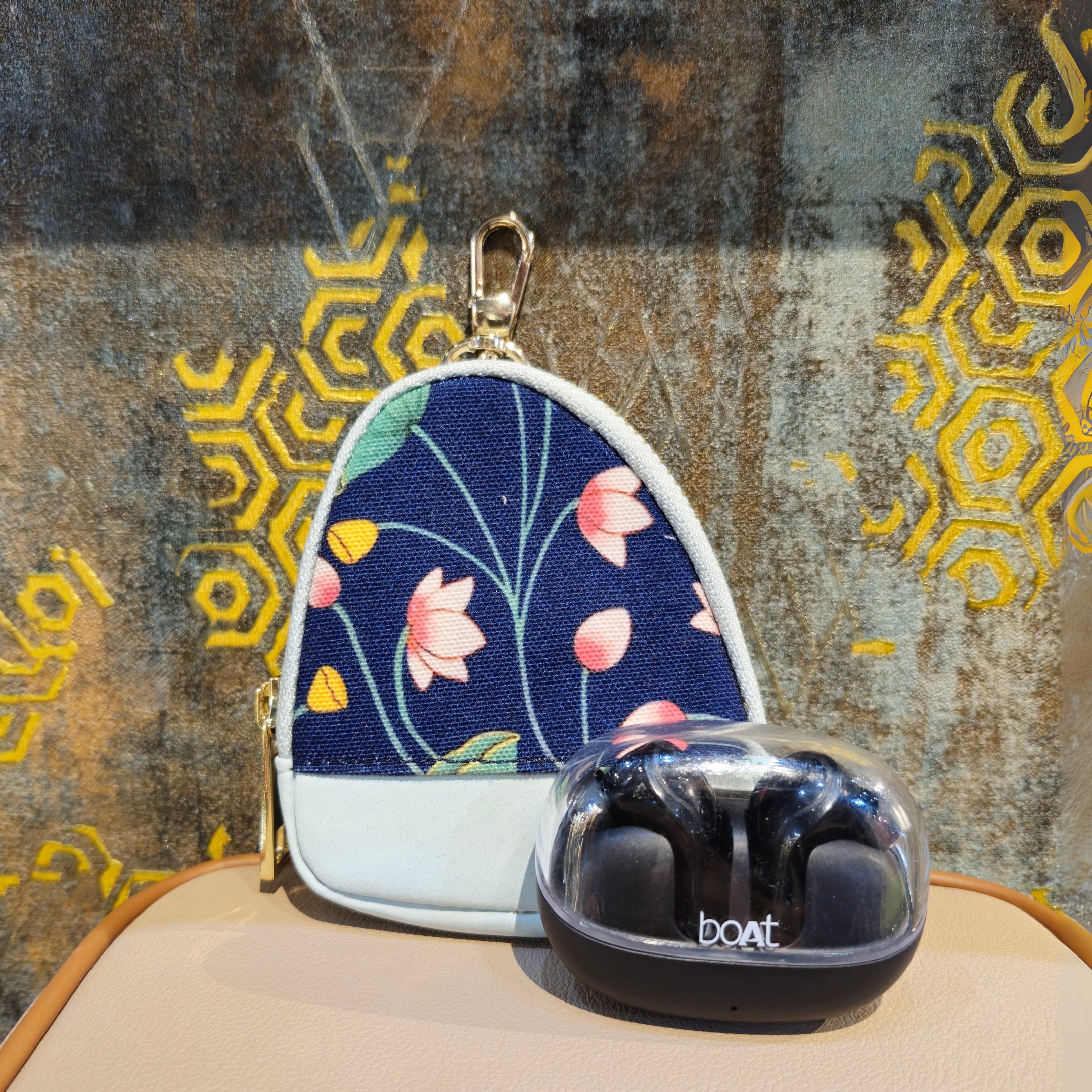 Pouch for Earbuds, Coins & Small Essentials