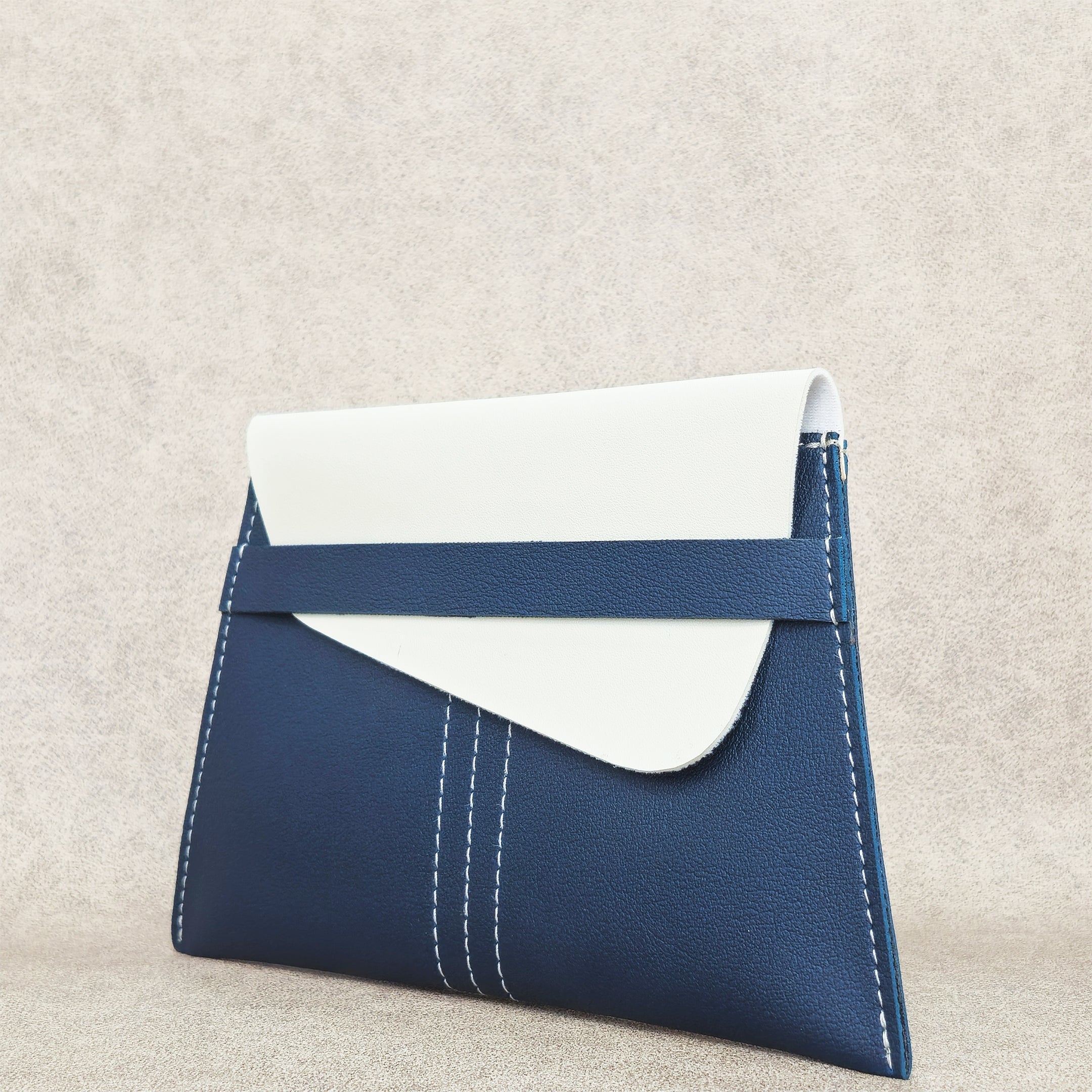Modern Dual Tone Design