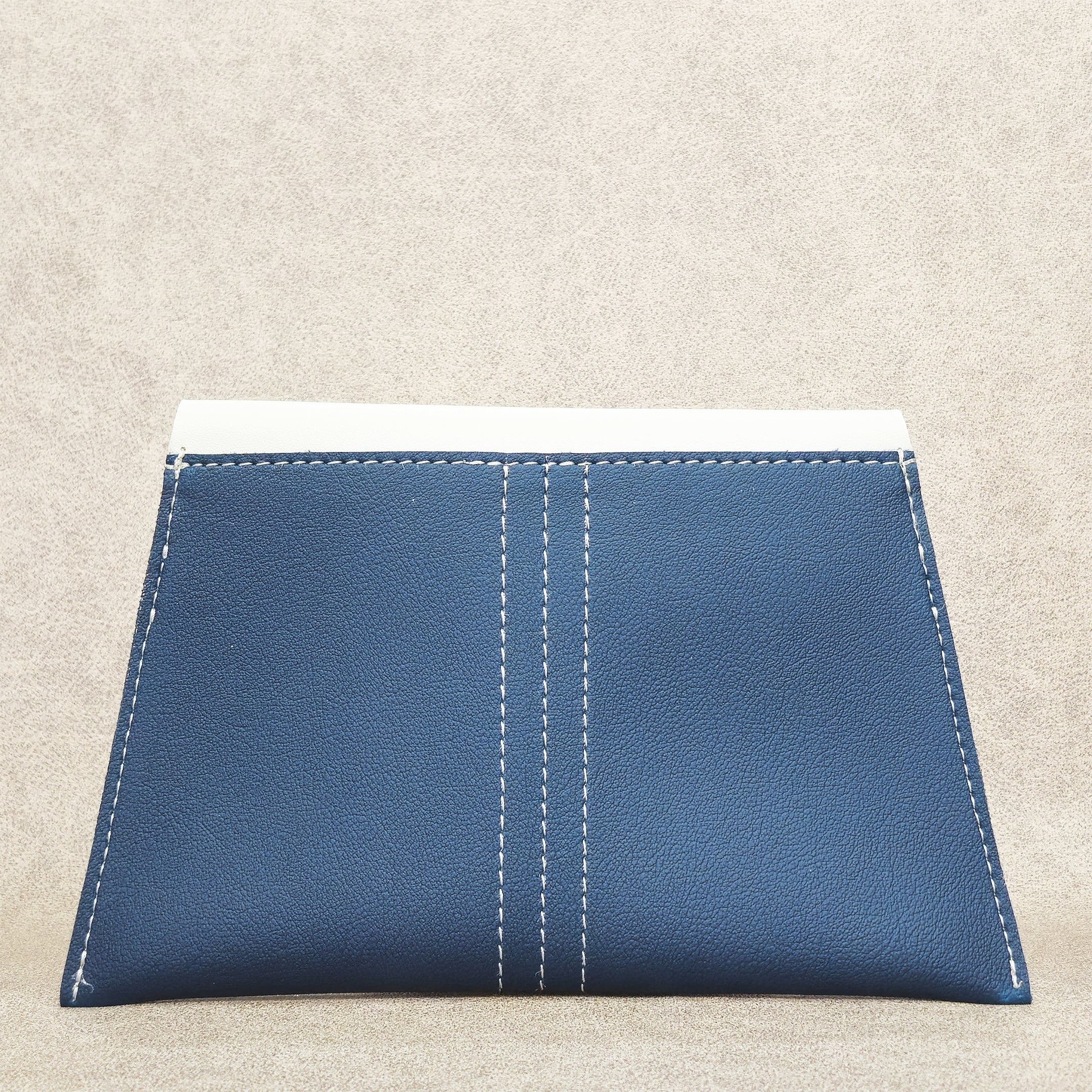 Modern Dual Tone Design