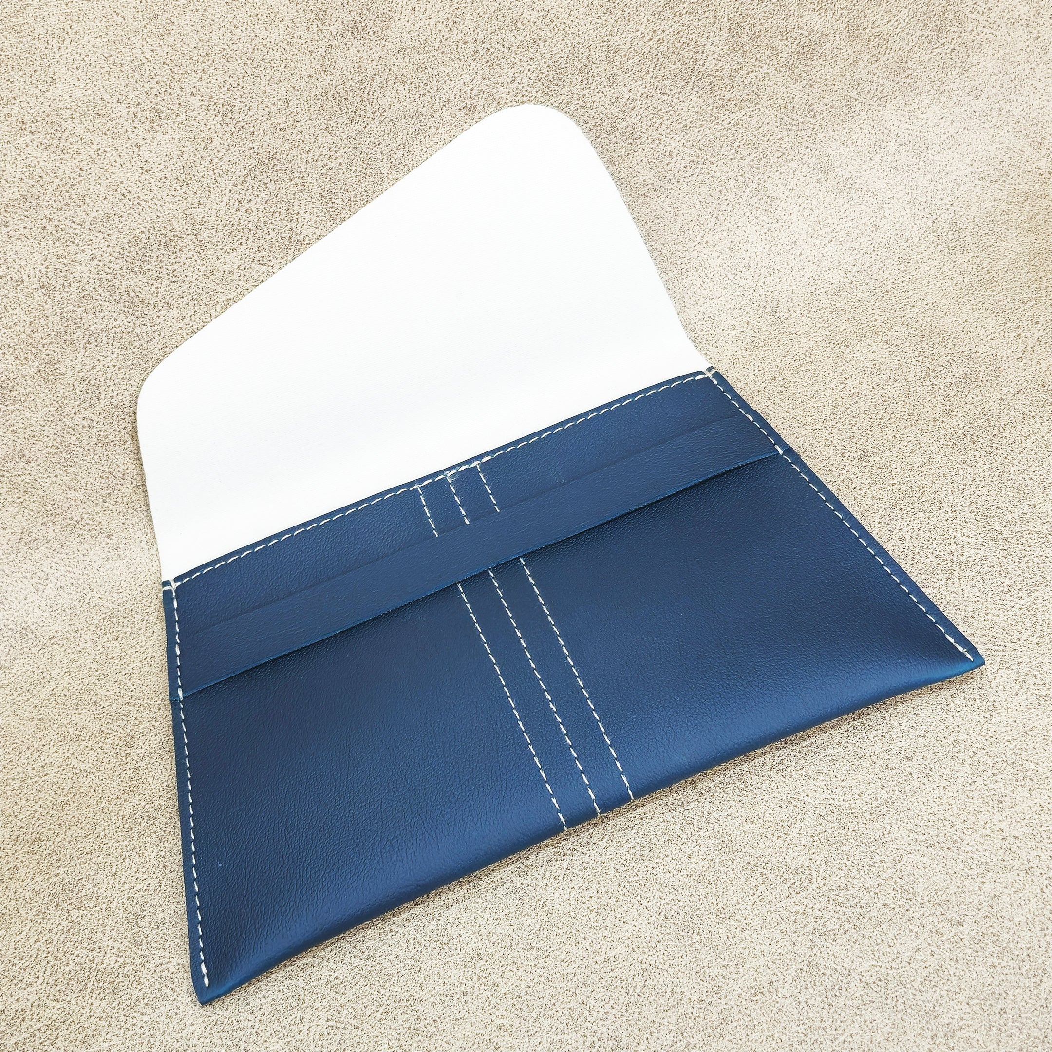 Modern Dual Tone Design