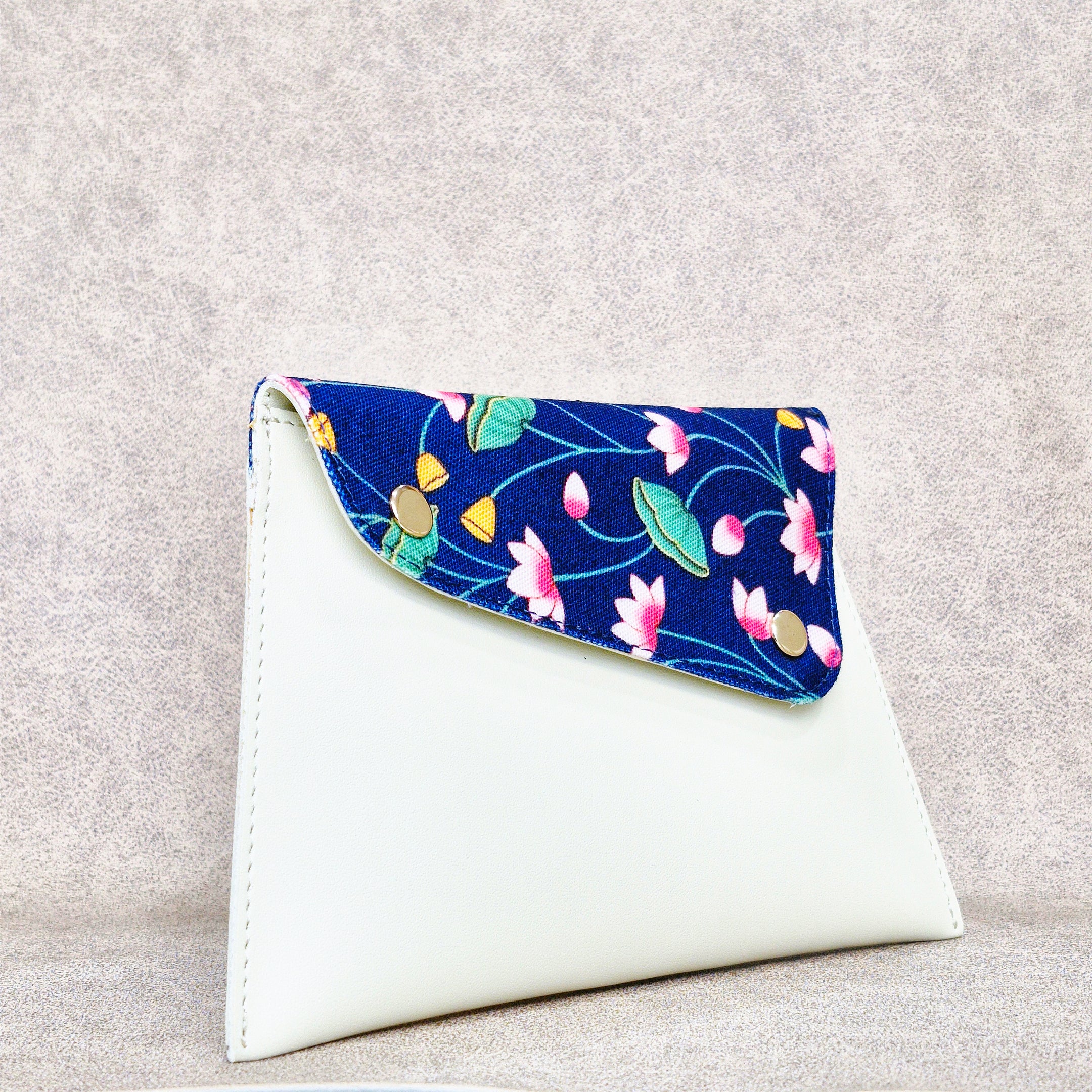 White & Blue Floral Envelope Pouch – Vegan Leather Shagun & Essentials Holder with Snap Closure
