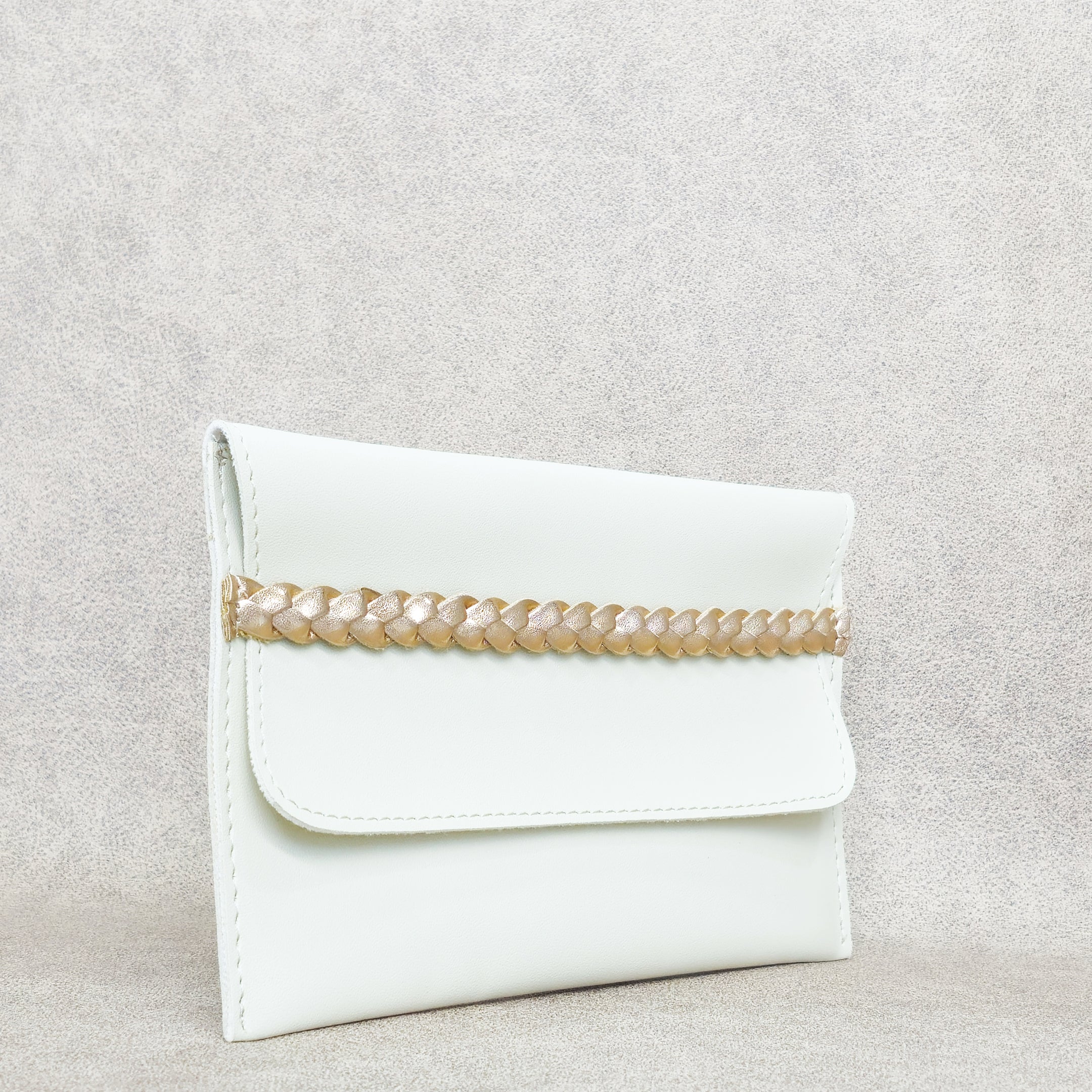 Gold Chain Accent