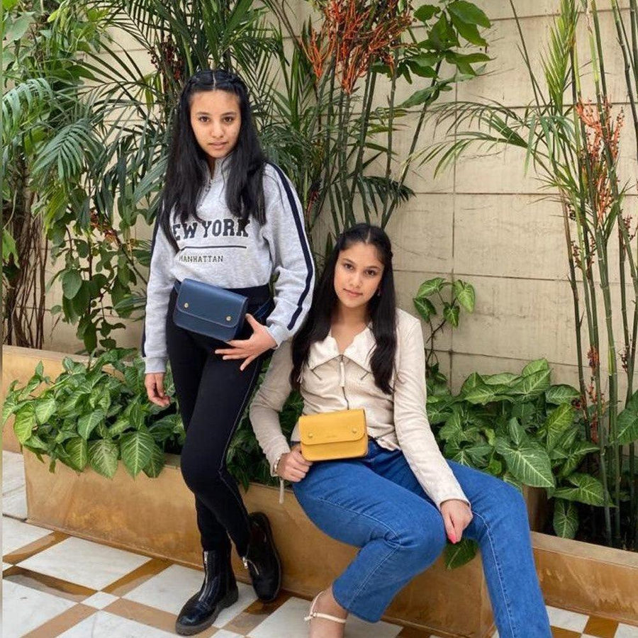 Elegant Blue Fanny Pack Perfect For Women & Girls